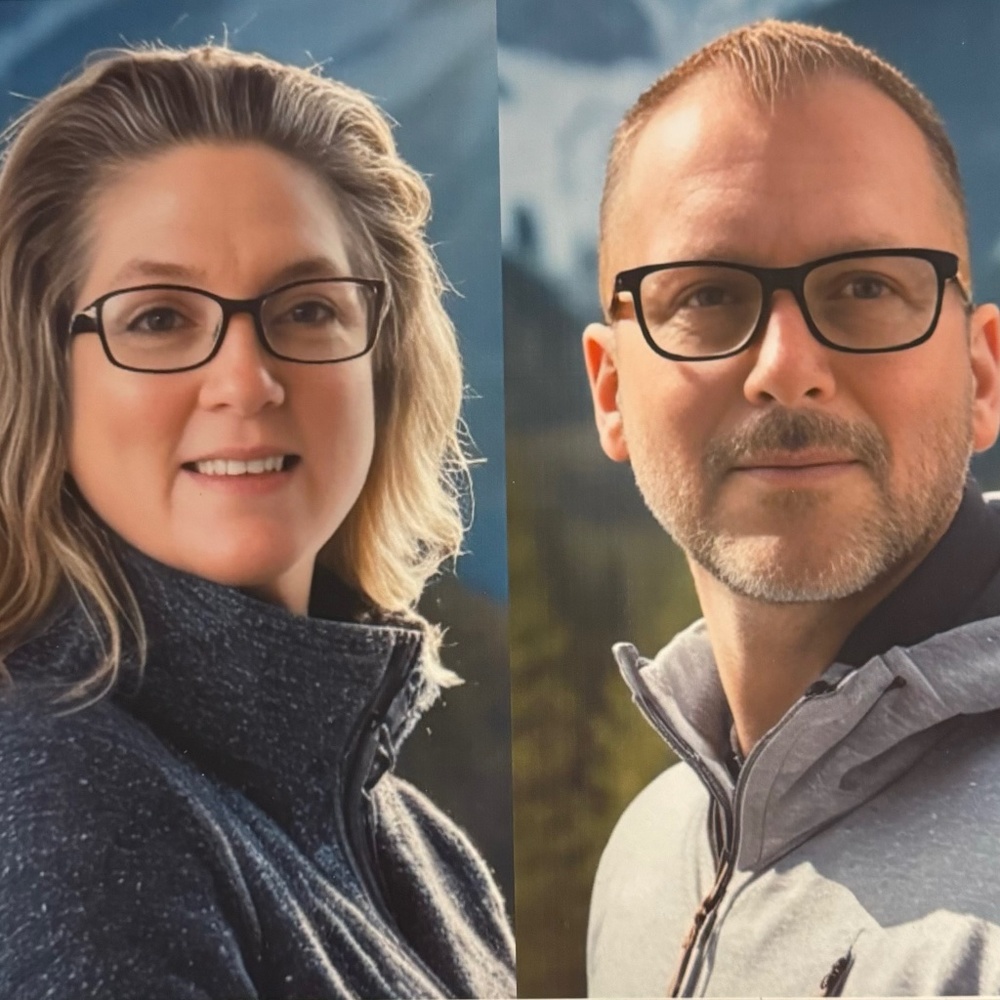 Meet your Poshers Bryan and Tammy